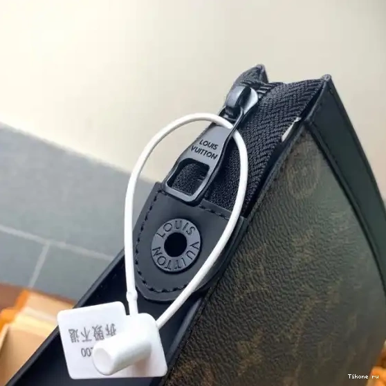 Cheap LOUIS MM VOYAGE VUITTON POCHETTE 0505